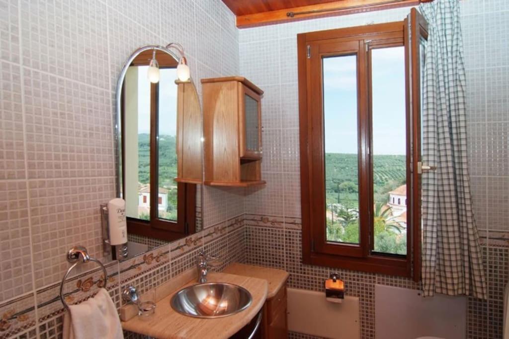 Villa Katerina With Eco Heated Pool Spiliá Exteriör bild