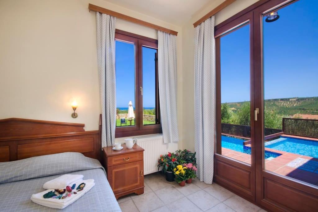 Villa Katerina With Eco Heated Pool Spiliá Exteriör bild